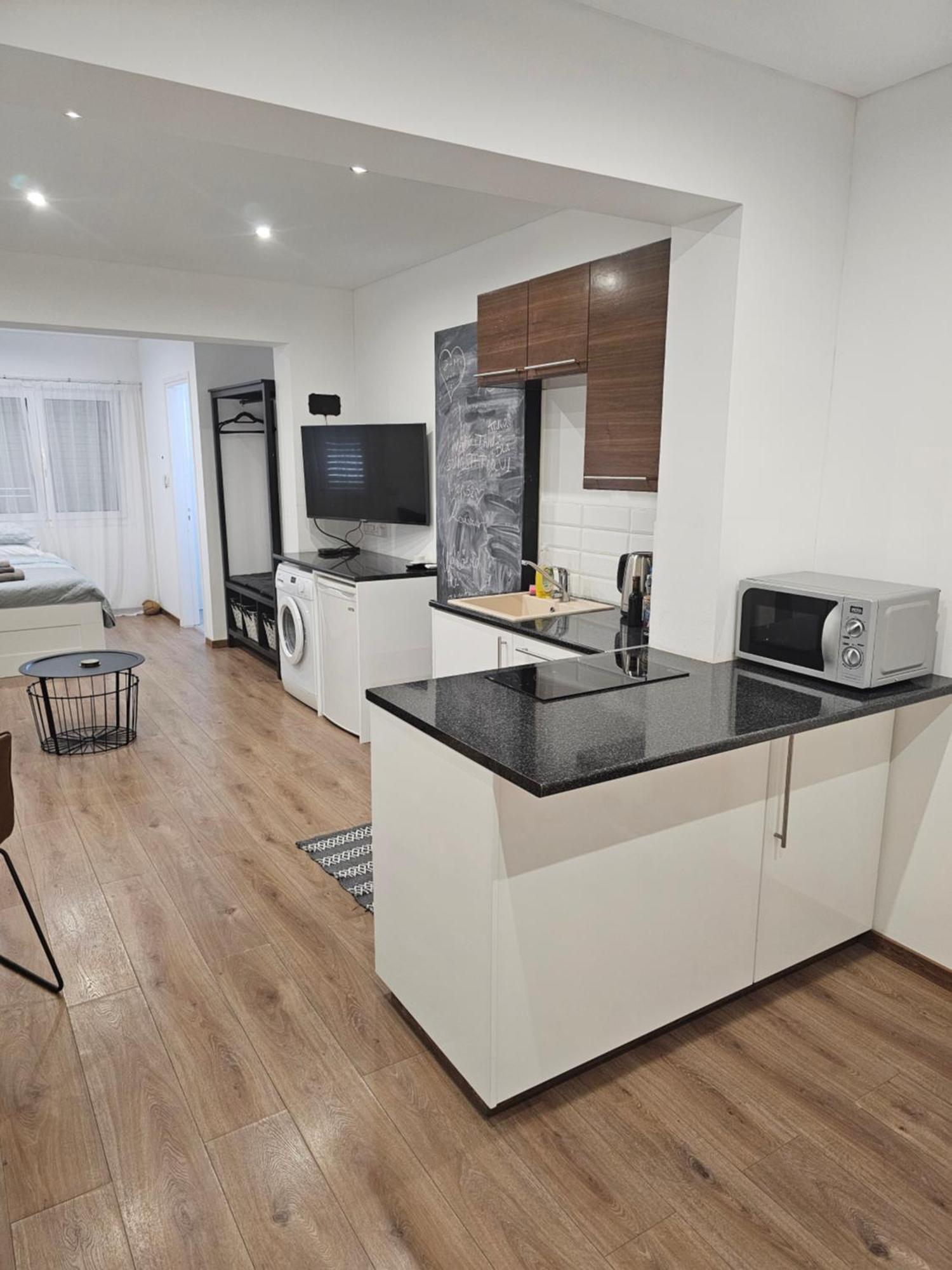 City Center Apartments Paphos Extérieur photo