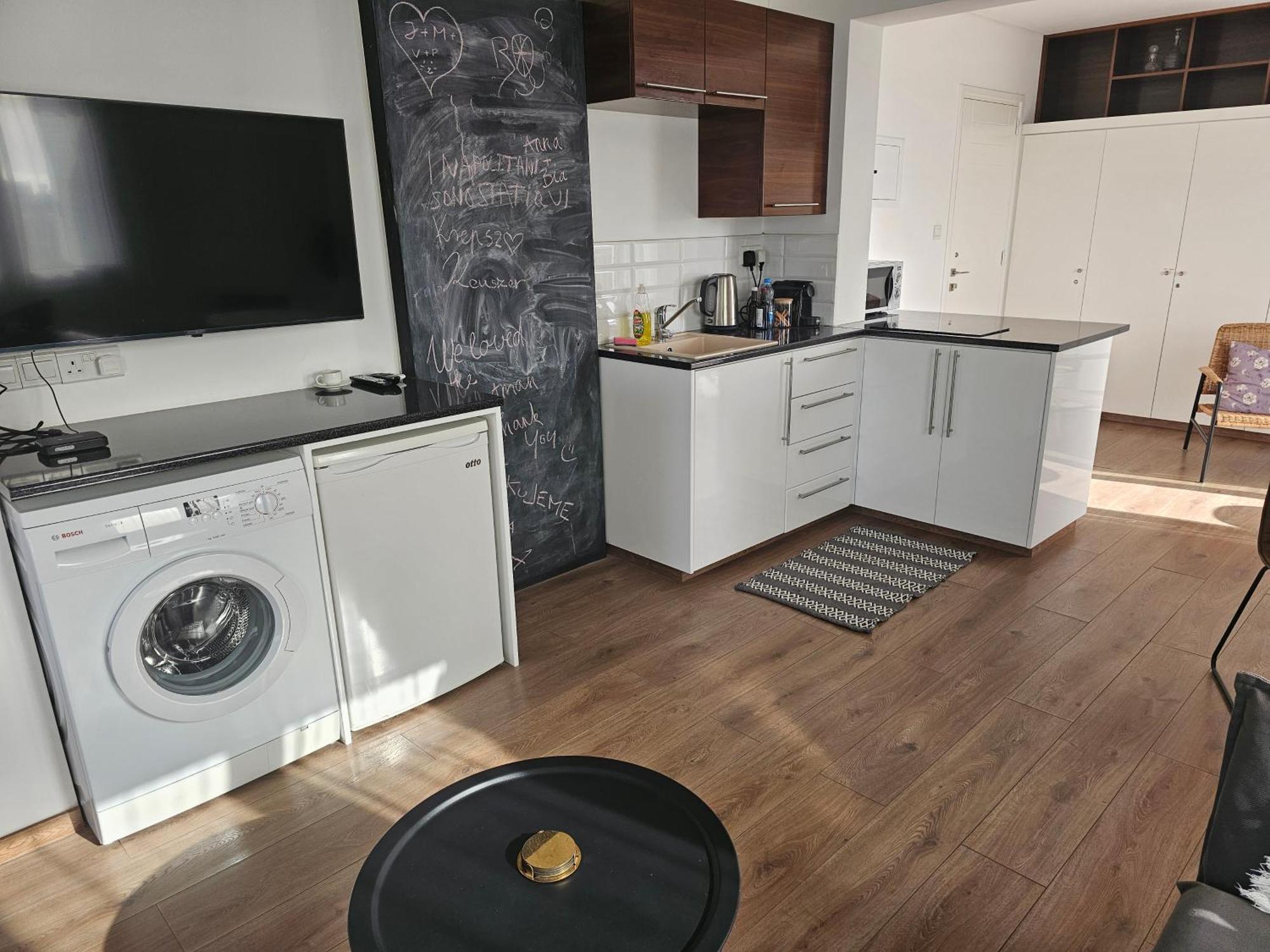 City Center Apartments Paphos Extérieur photo